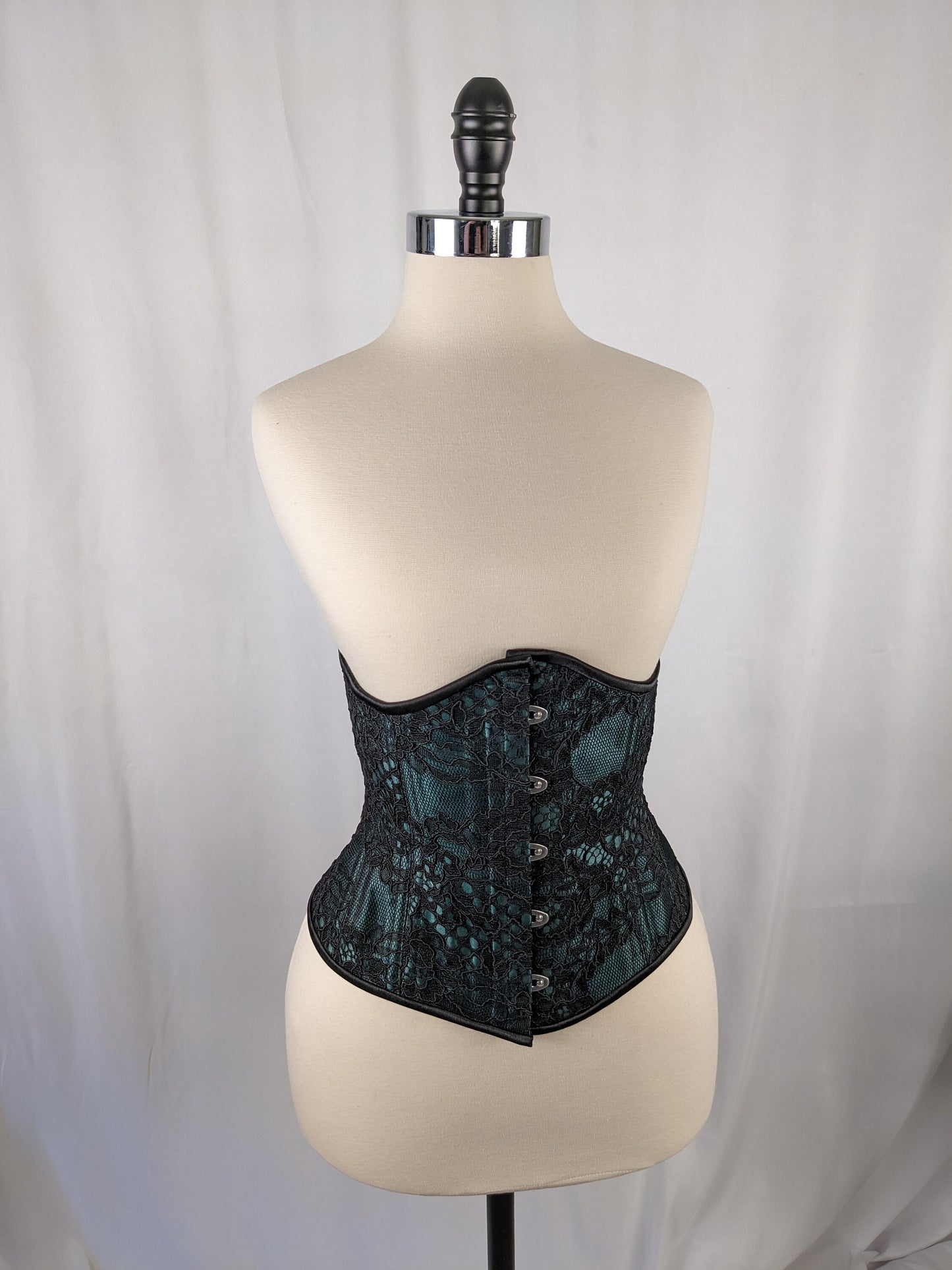 Black steel bone corset, Women's Fashion, New Undergarments